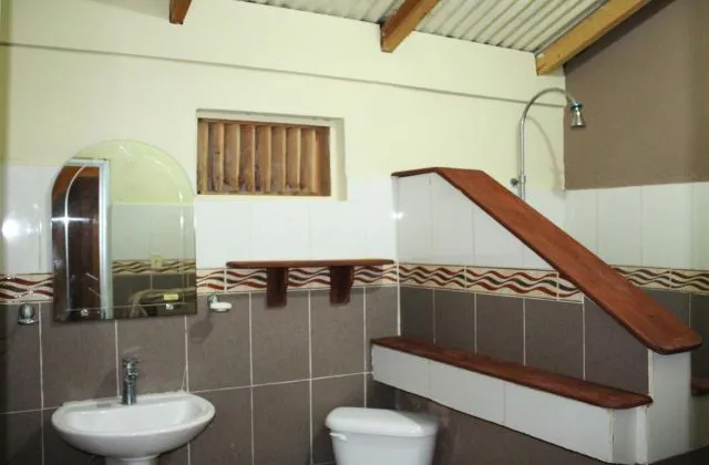 Villa Rosa Punta Rucia room bathroom